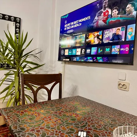 Private Garden Near Amazonia & Iulius Town